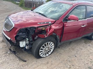 2012 Buick Enclave Leather - Exterior Front Left Corner Image